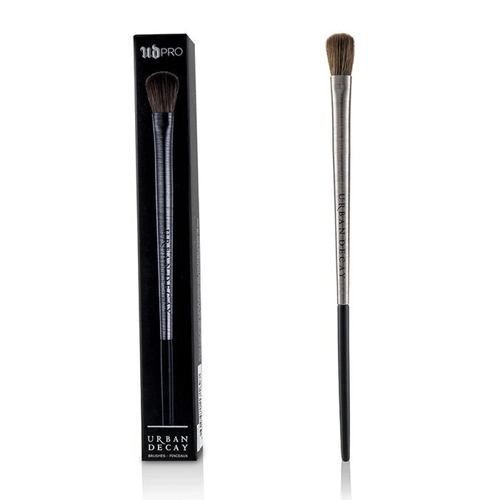 Urban Decay UD Pro Iconic Eyeshadow Brush (E205)